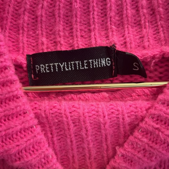PRETTYLITTLETHING Cropped Chunky Knit - Picture 3 of 3
